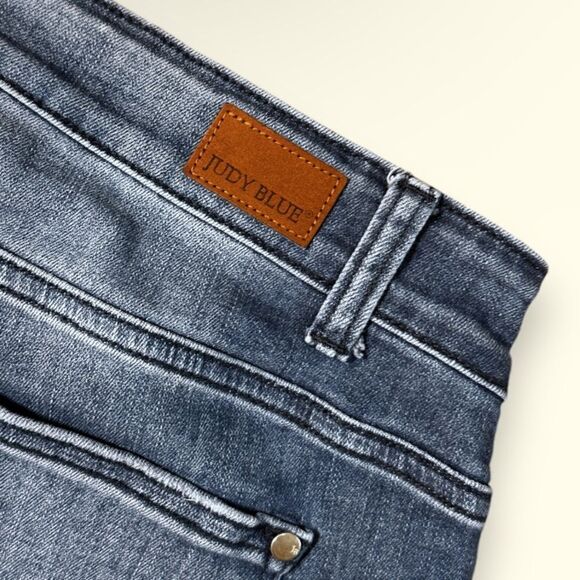 Judy Blue Jean shorts sz 3Xl - Picture 9 of 10